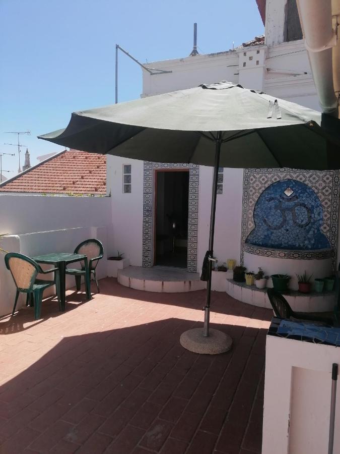 Iguana Guesthouse Lagos Dış mekan fotoğraf